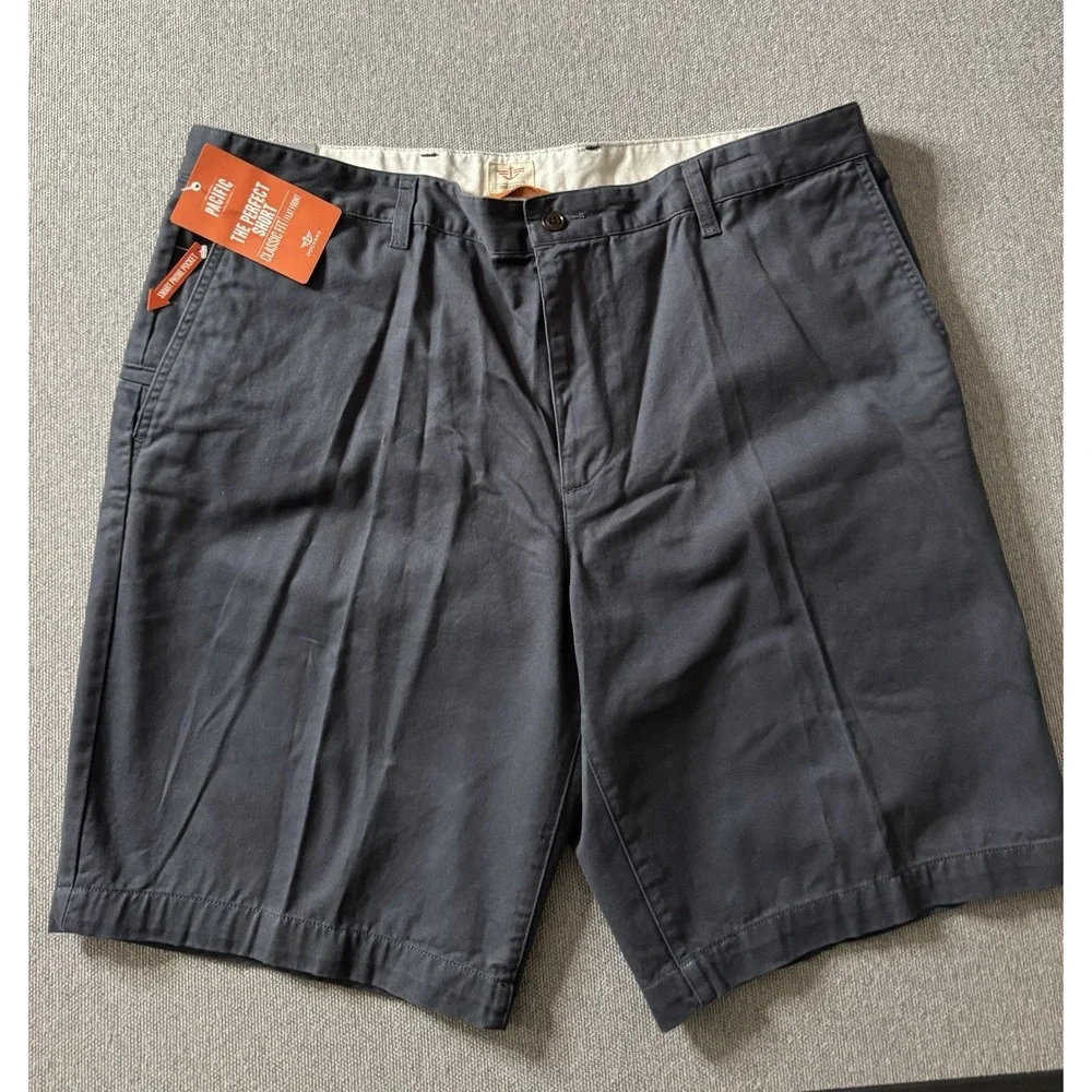 Dockers Classic Fit Men's Maritime Blue Shorts Flat Front Chino Cotton Size 40‎